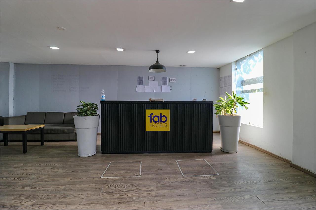 Fabhotel The Chaitanyas Rohini Sec 18 Delhi  Exterior photo
